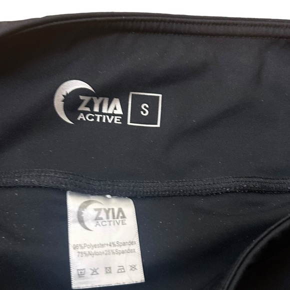 ZYIA Women's Active Trainer Shorts - Picture 8 of 12